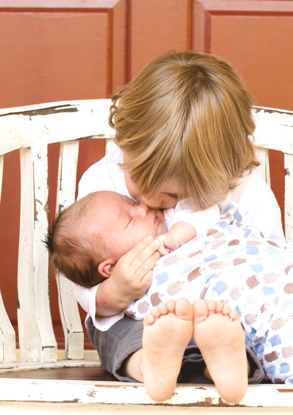 Top Tips for Introducing Your Child to a New Baby